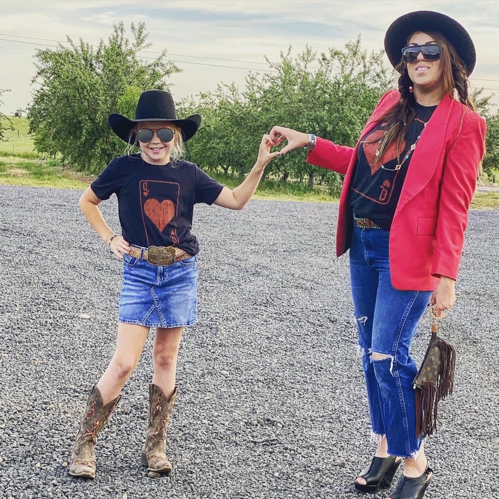 Queen of hearts mommy and me tees